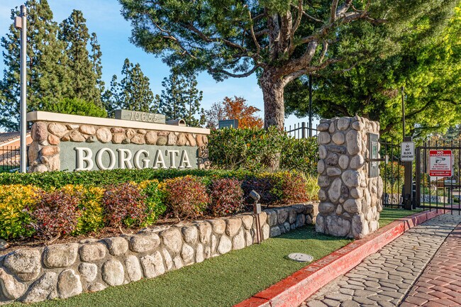 Building Photo - 10655 Lemon Ave