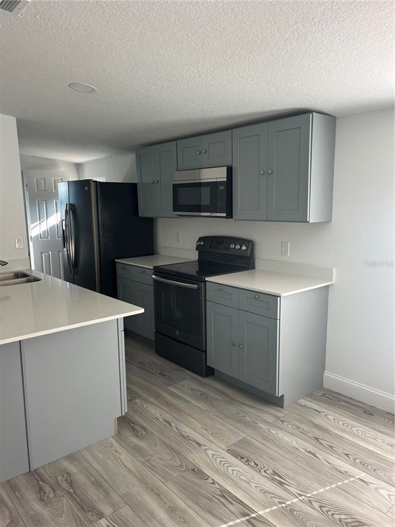 Building Photo - 17300 Shady Hills Rd