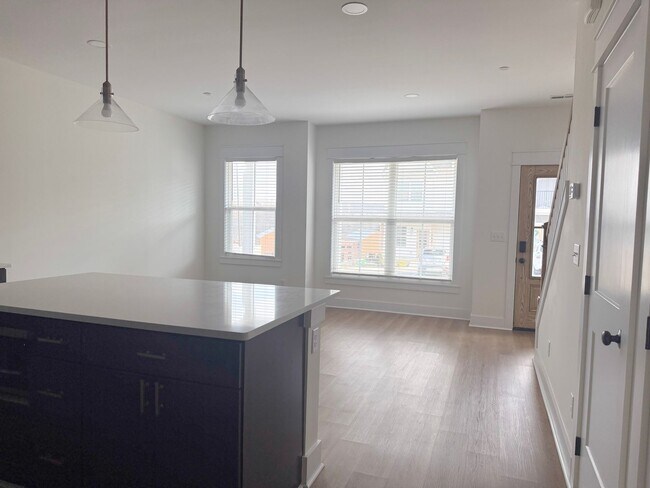 Building Photo - Modern 3-Bedroom Home with Flex Room and Resort-Style Amenities at Highbury