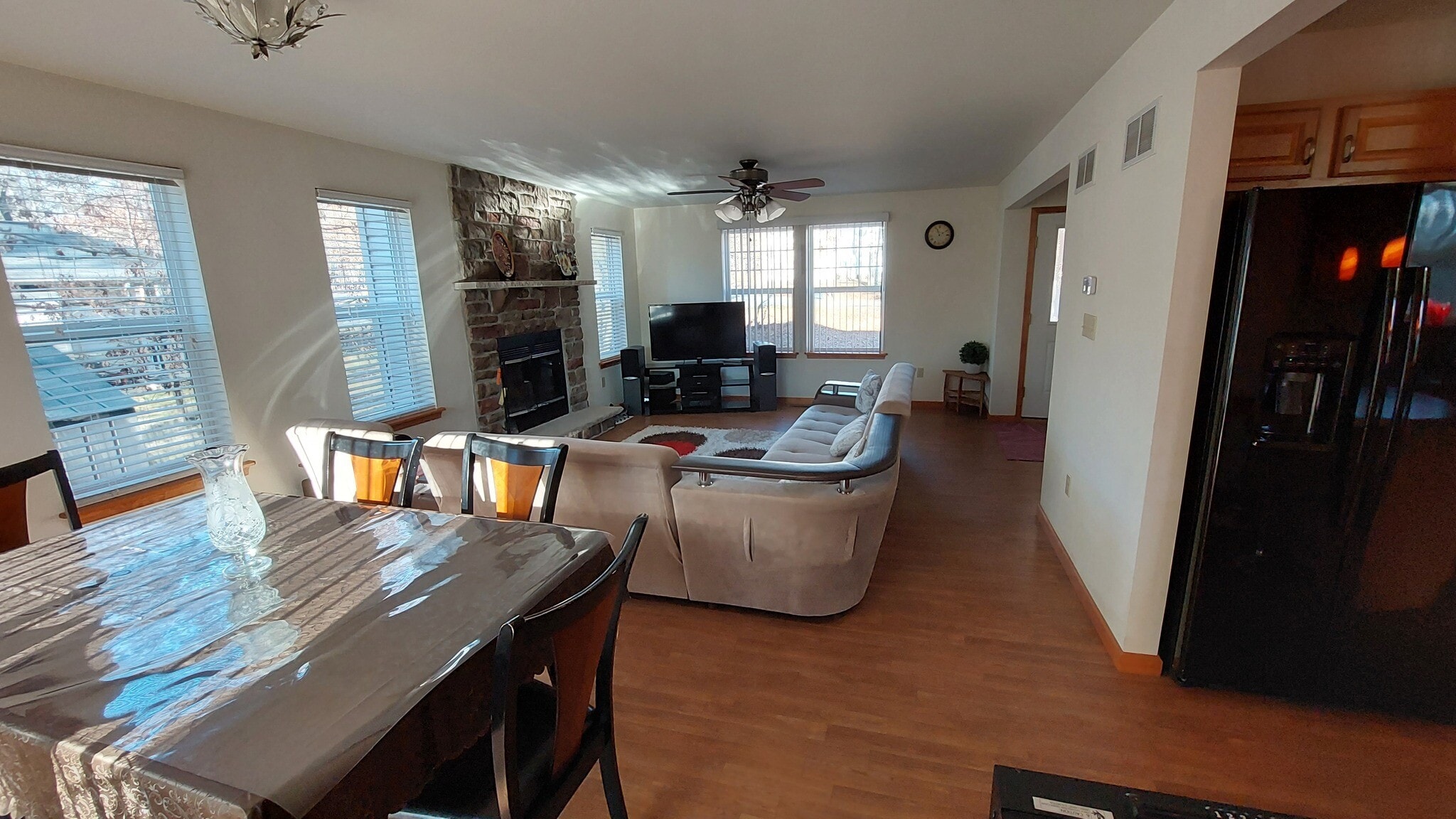 Building Photo - 51 Mohawk Trl