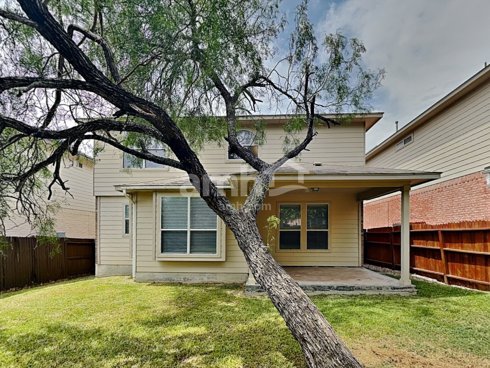 Building Photo - 12139 Karnes Way