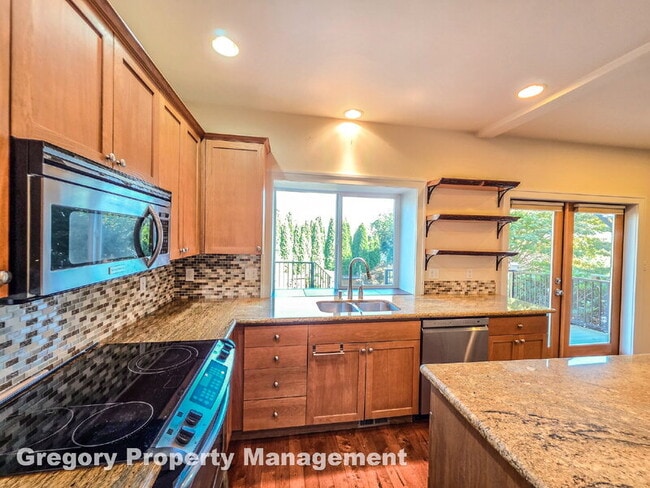 Building Photo - 12026 89th Pl NE