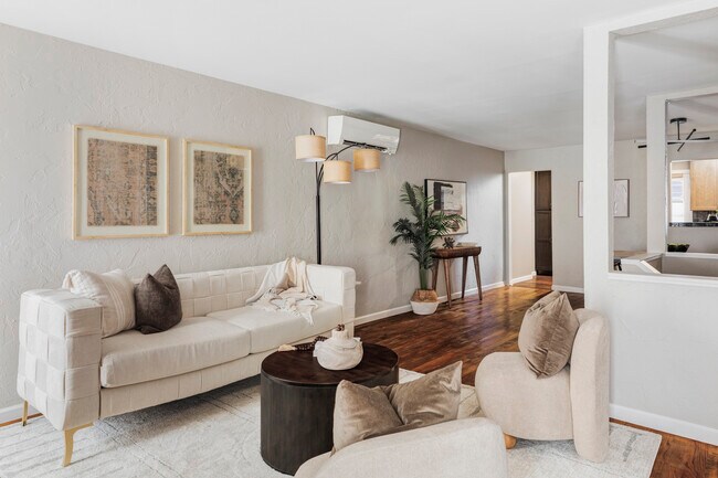 Building Photo - 377 Pearl St