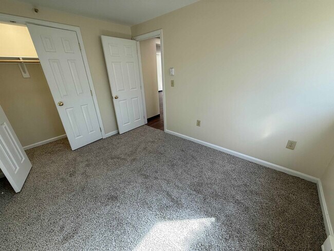 Building Photo - 93 West St