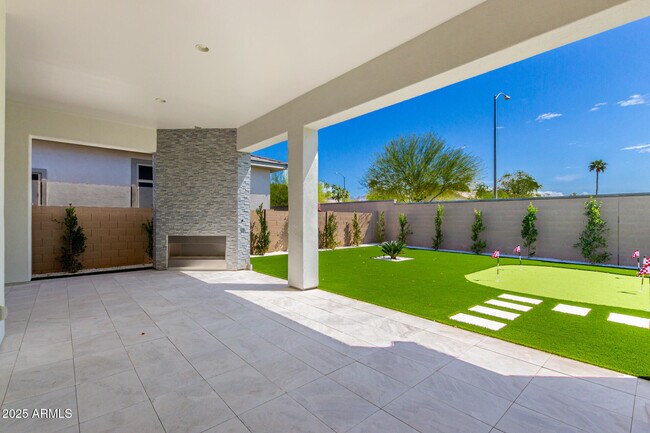 Building Photo - 12469 N 93rd Way