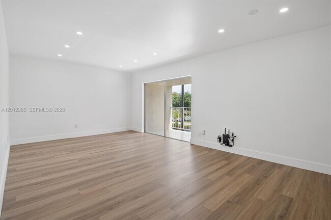 Building Photo - 7775 SW 86th St