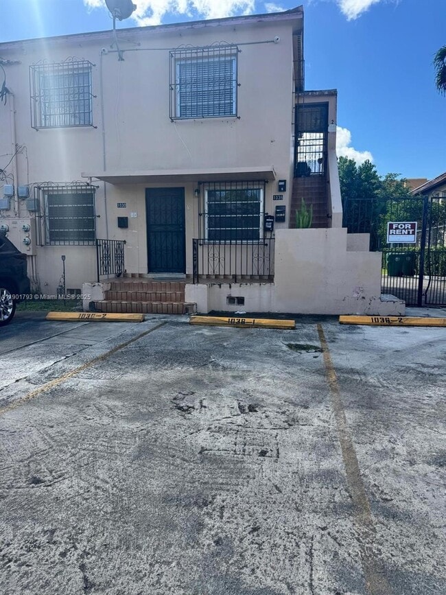 Primary Photo - 1036 NW 3rd St