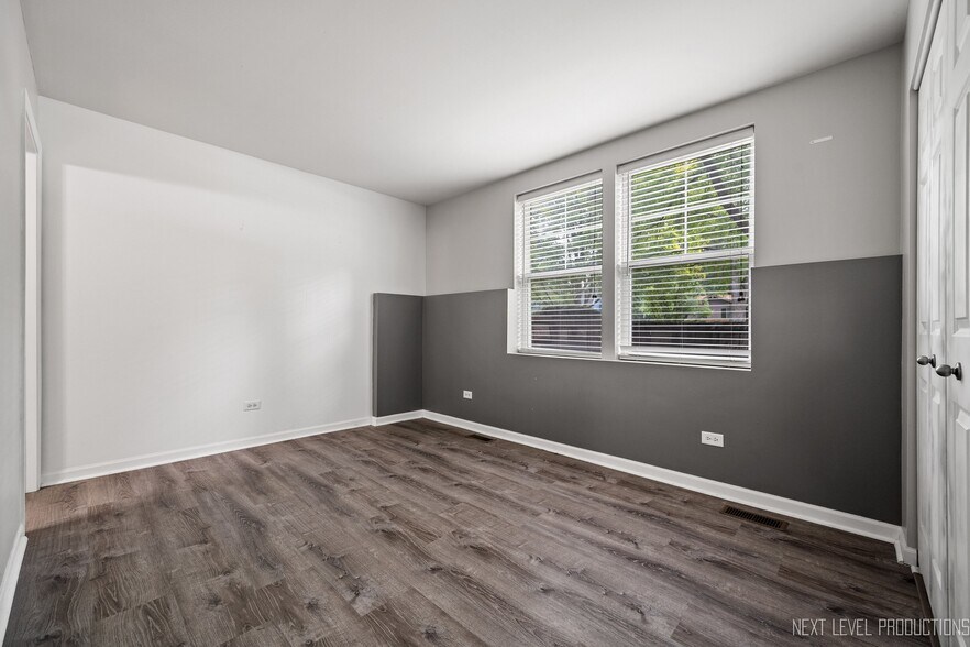 Building Photo - 5426 Cloverdale Rd