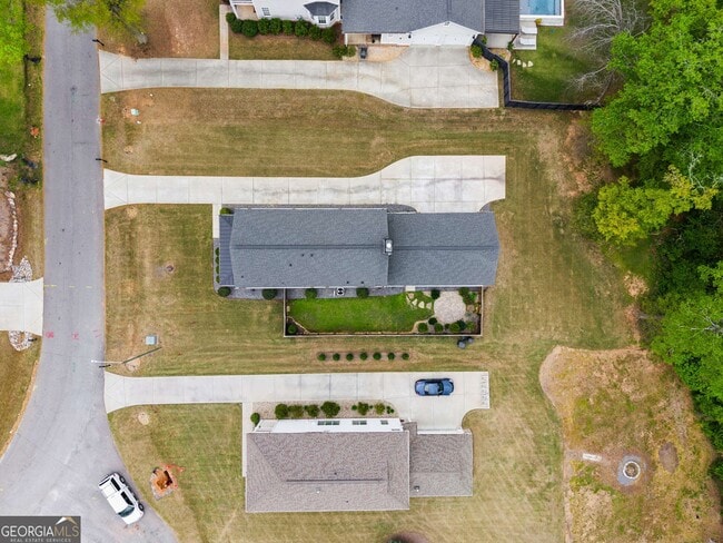 Building Photo - 98 Middle St