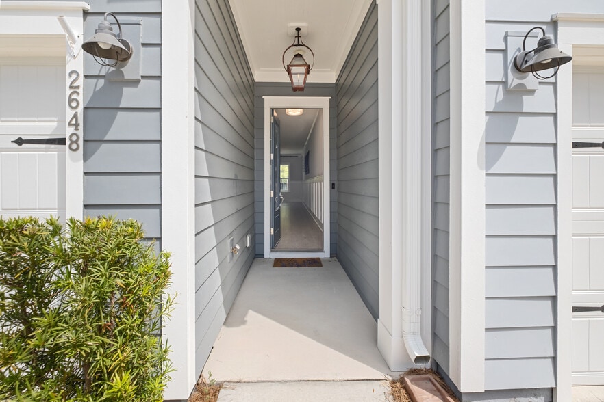 Building Photo - 2648 Balena Dr