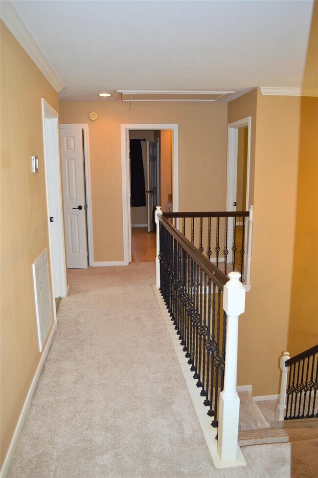 Building Photo - 4111 Rock Springs Dr