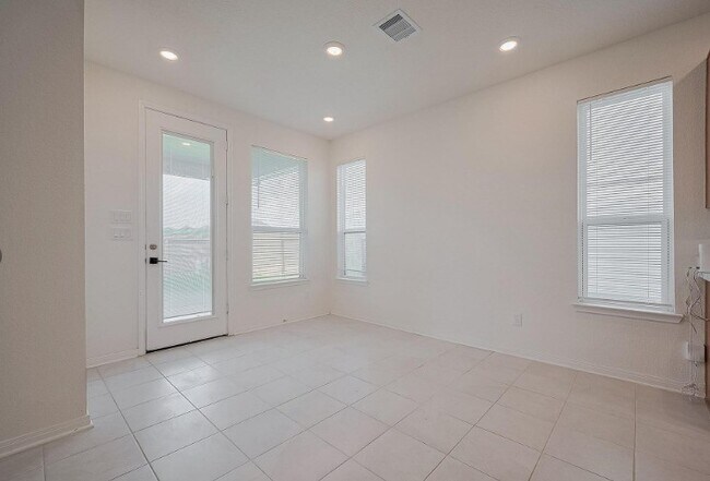 Building Photo - 5815 Texas Sage Dr