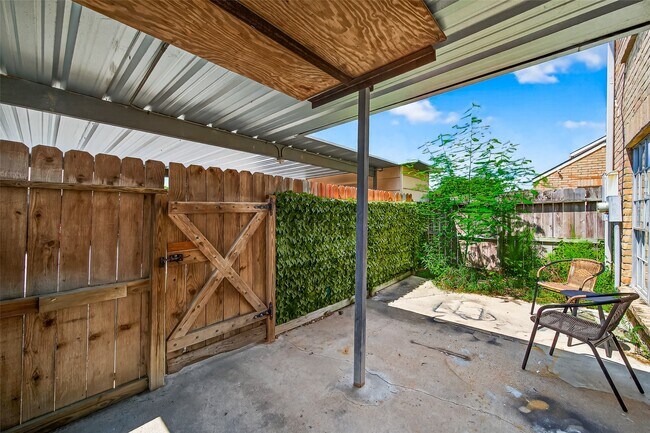 Building Photo - 4064 Belle Park Dr