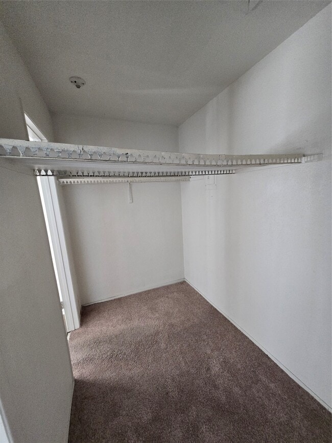 Building Photo - 8323 Wilcrest Dr