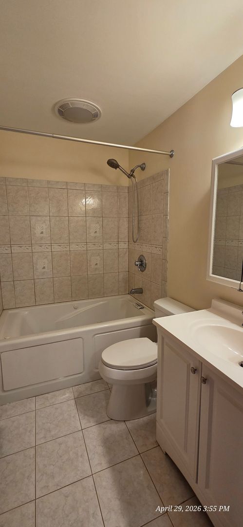 Building Photo - Bright & Spacious 2BR Townhome w/ Finished Basement, Deck & Parking