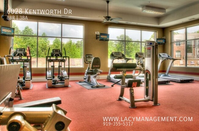 Building Photo - 6028 Kentworth Dr