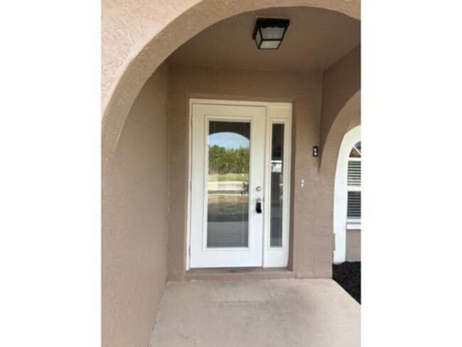 Building Photo - BEAUTIFUL 3 Bedroom 2 bath SOUTHWEST CAPE ...