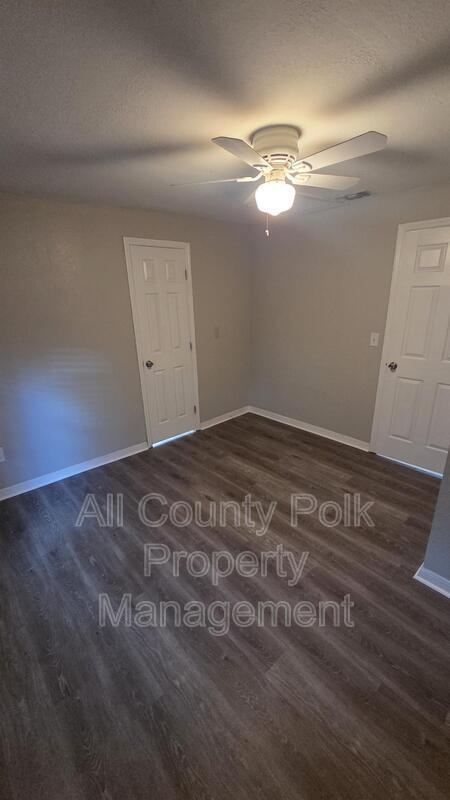 Building Photo - 1101 W Tyner St