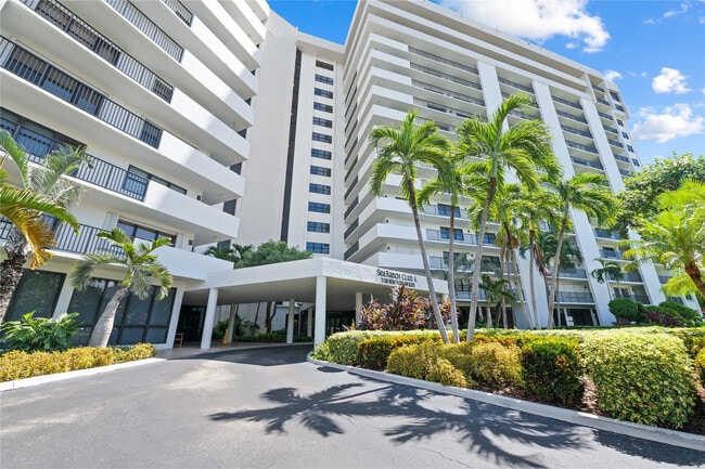 Building Photo - 5100 N Ocean Blvd