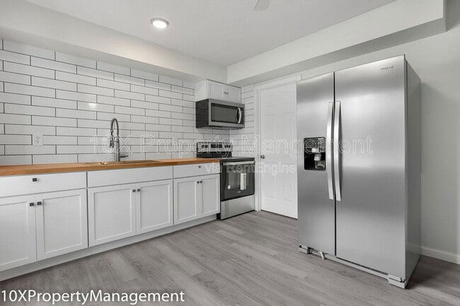Building Photo - 5401 Adderley Ave