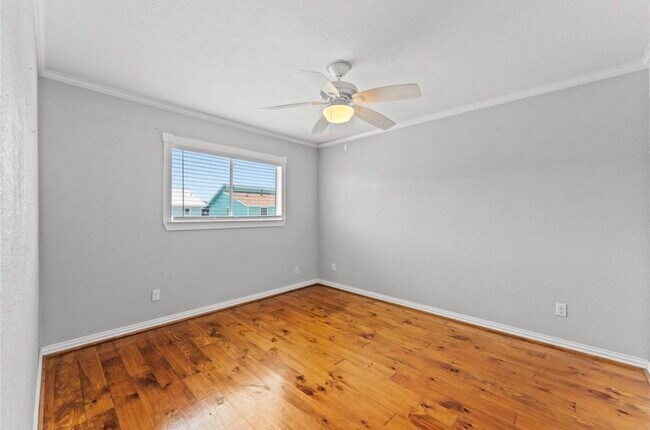 Building Photo - 12 S Sandpiper