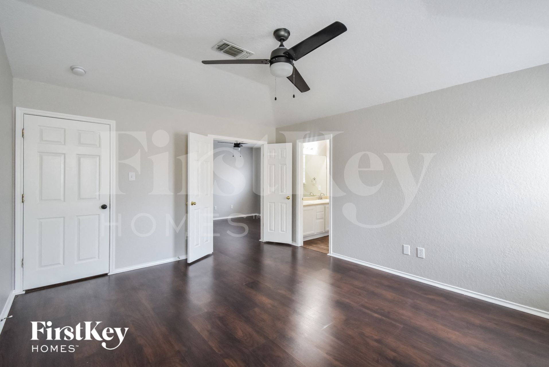 Building Photo - 9407 Raton Falls