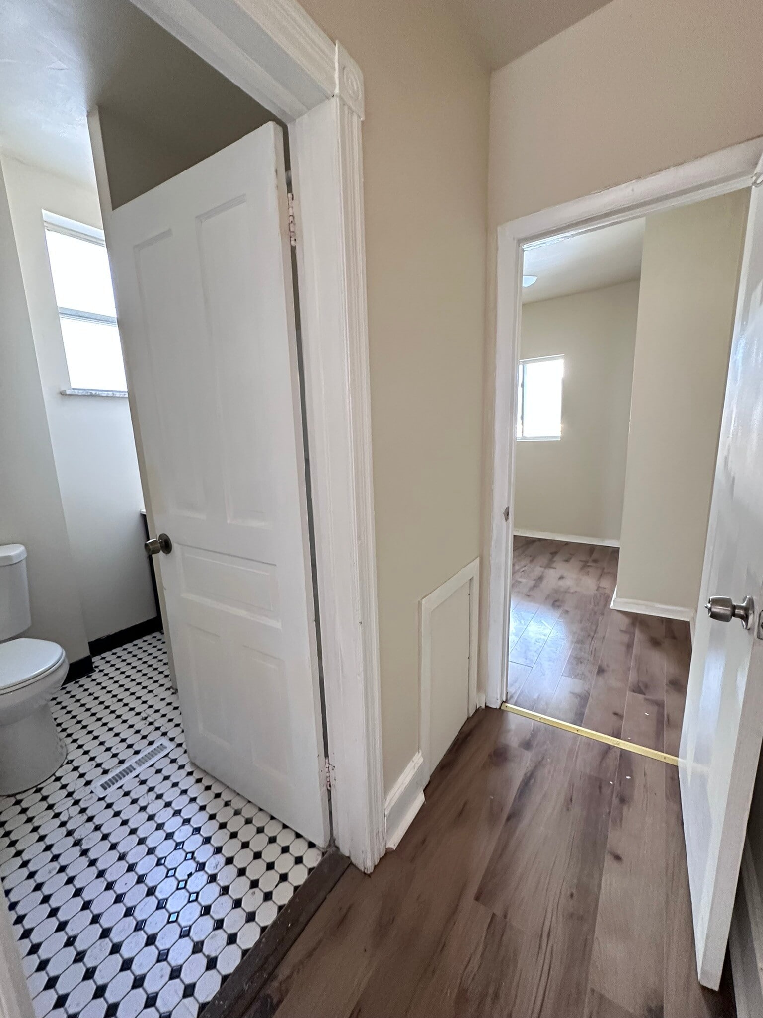 Building Photo - 1922 S Bonsall St