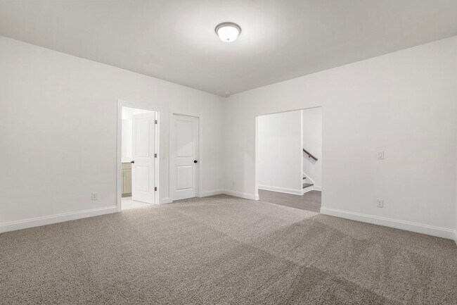 Building Photo - 634 Grove Glen Ct
