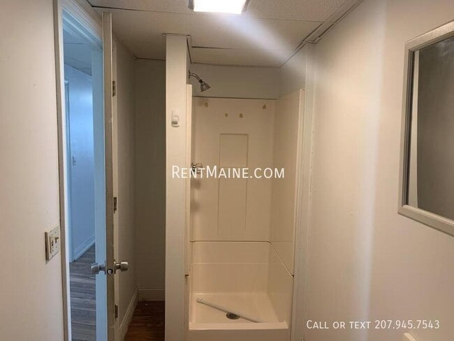 Building Photo - 88 Main Rd