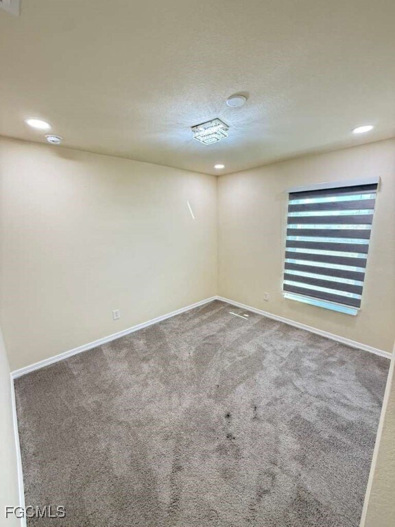 Building Photo - 7004 Tide Cir