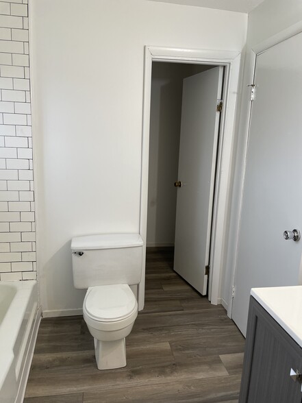 Bathroom - 1157 Monroe Ave