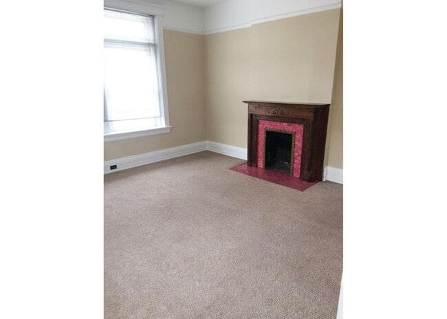 Building Photo - 2922 Jefferson Ave