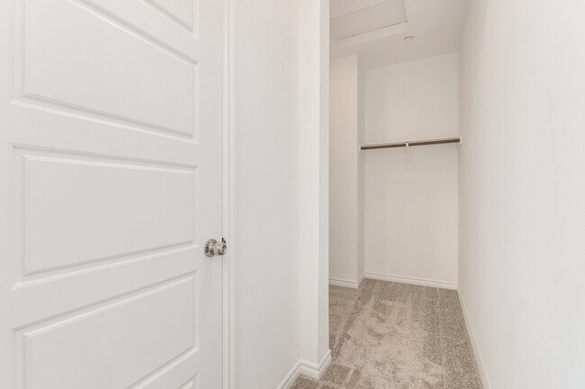 Building Photo - 2023 built townhome