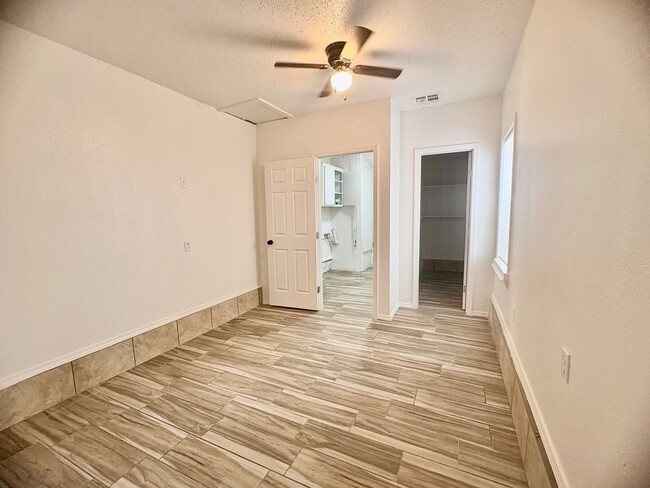 Building Photo - RENT PROMO!!Three bedroom home in S.W. OKC