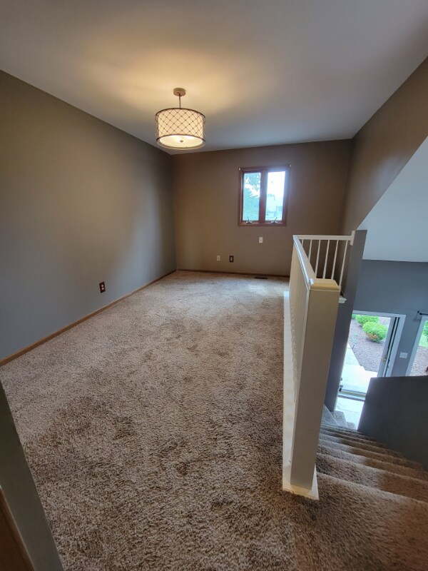 Building Photo - 1514 Peachtree Ln
