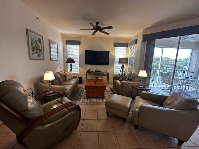 Building Photo - 9170 Southmont Cove
