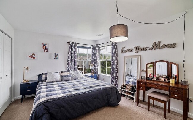 Building Photo - 6607 Rapid Water Way