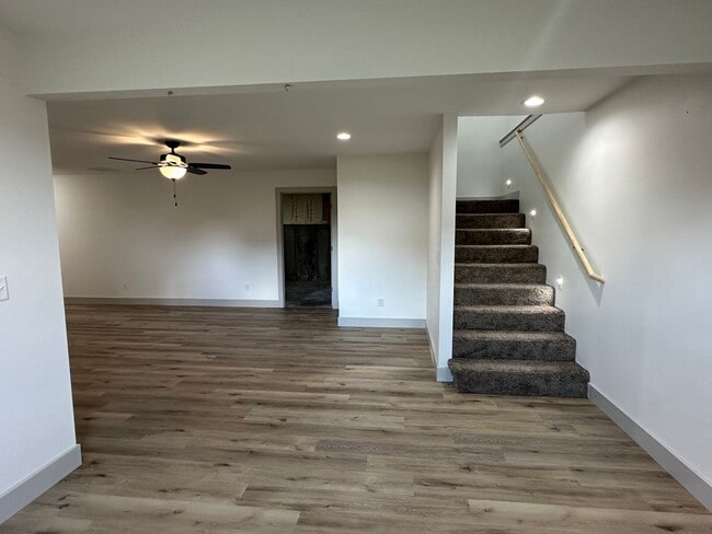 Building Photo - NEW CONSTRUCTION 5 Bed 3 Bath w/ Walk Out Basement Waynesville School District