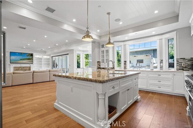 Building Photo - 12439 Kling St