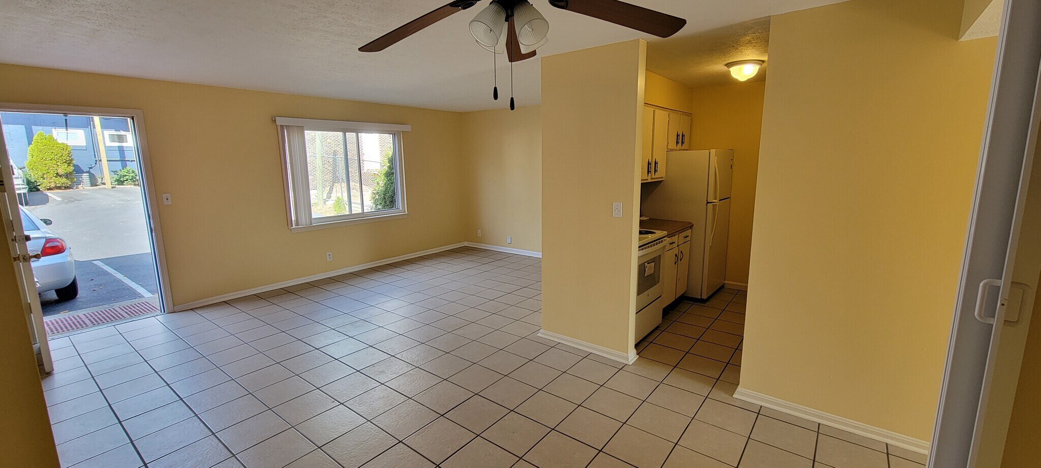 Building Photo - 10524 Watterson Trail