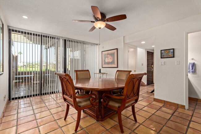 Building Photo - RESORT Style FULLY-FURNISHED Condo in Paradise Valley - 4 bedroom / 2.5 bath