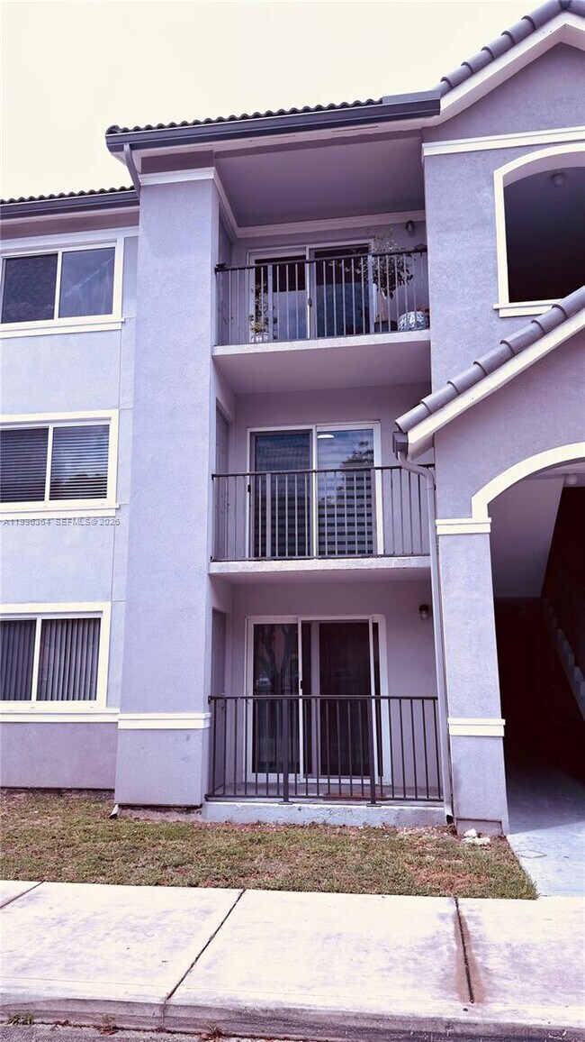 Building Photo - 15440 SW 284th St