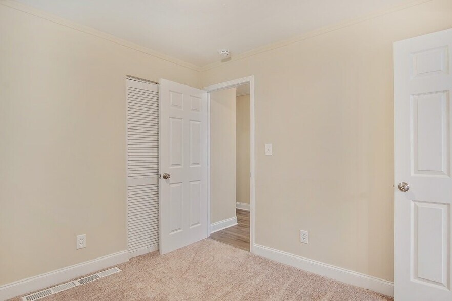 Building Photo - 3751 Clovis Ct NW