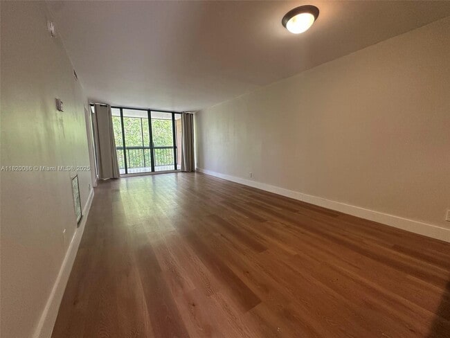 Building Photo - 8419 Forest Hills Dr