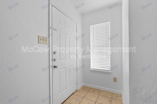 Building Photo - 8133 Julie Ave