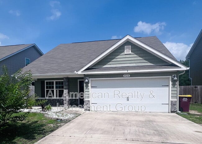 Primary Photo - 426 Eisenhower Dr
