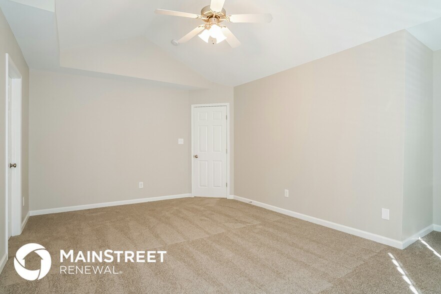 Building Photo - 5829 Wynmore Road