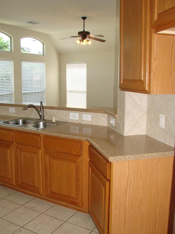 Building Photo - 22434 Cascade Springs Dr