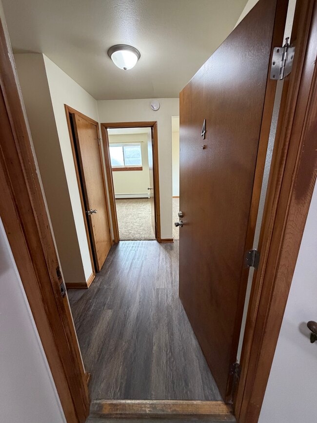 Building Photo - 2066 S 74th St