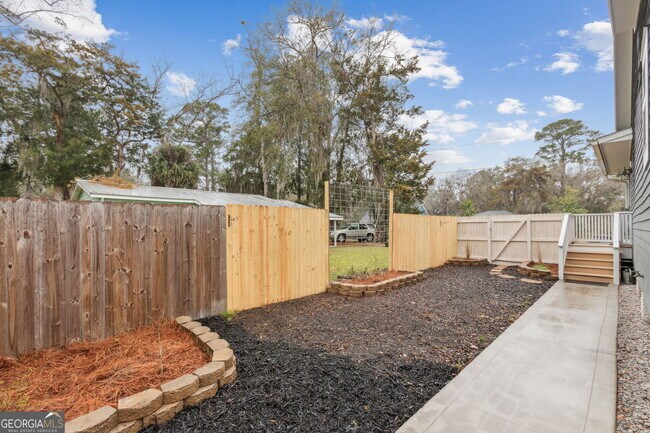 Building Photo - 711 Wheeler St